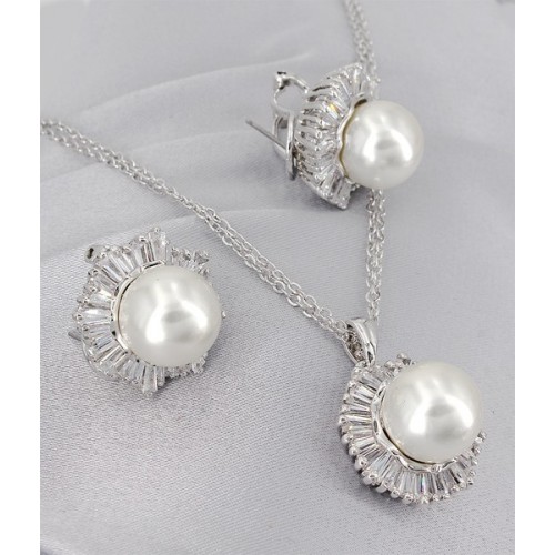 Gift set: Maperla Pearl w/ Swarovski Cubic Zirconia Necklace & Earring Set - NE-JP10969W