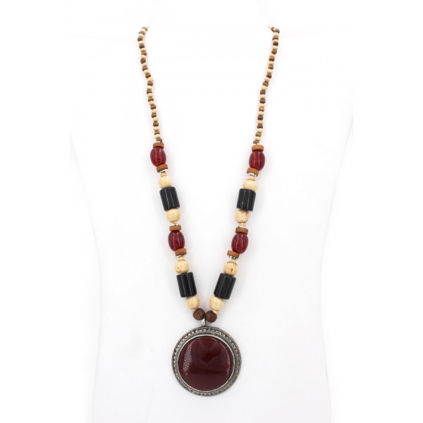Multi Shapes Wooden Beads Sting W/Round Faux Stone Charm Necklace - NE-IN12RD
